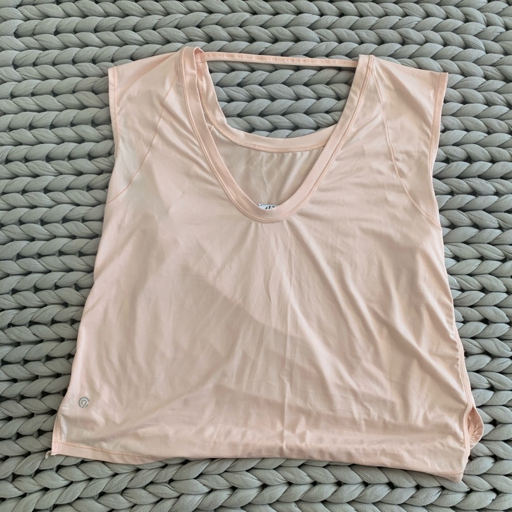 Cropped workout tank